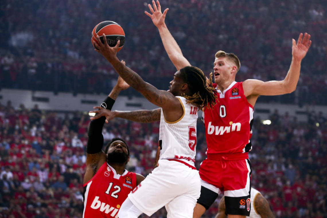 Olympiacos prek Monaca na zaključni turnir v Beograd
