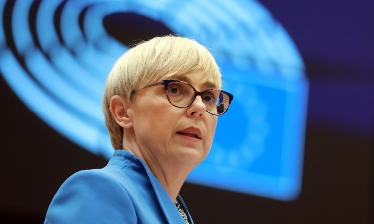 Predsednica Nataša Pirc Musar bo obiskala slovenski skupnosti v ZDA in Kanadi