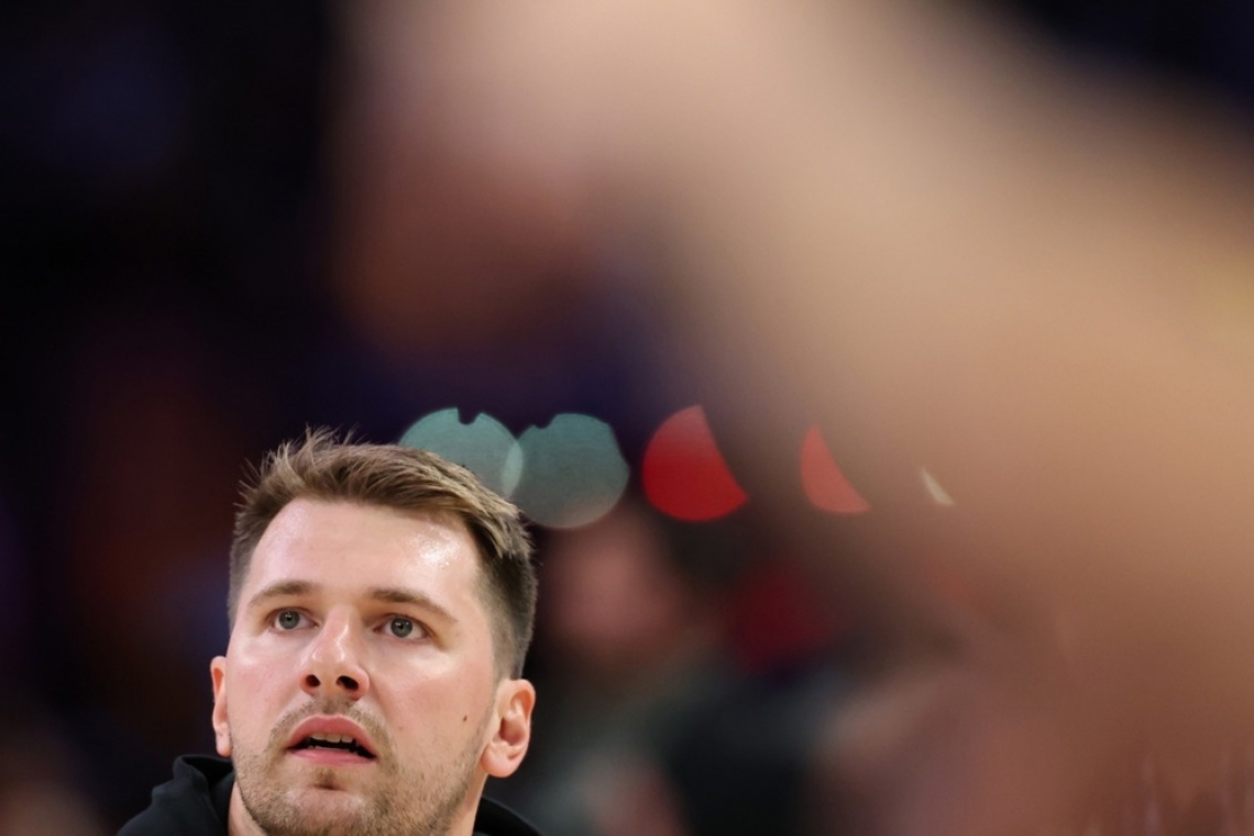 Dončić z izjemno igro po premoru zaradi poškodbe vodil Lakers do nove zmage